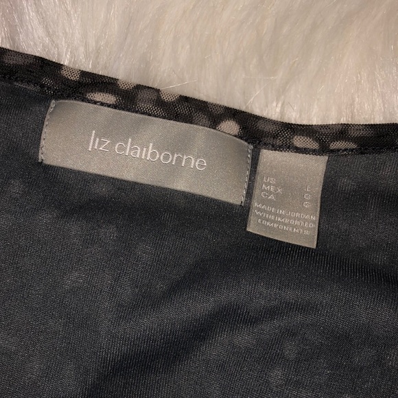 ✅ GONE Sent as a gift 🎁 Liz Claiborne(🧚🏾‍♂️5/$25 - Picture 3 of 4